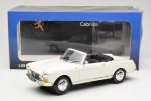 Peugeot 404 Cabriolet White Norev 1:18 184746 Diecast — photo 8 of 8