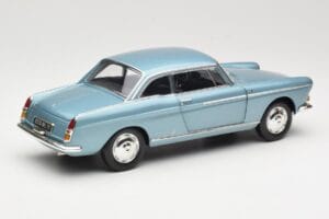 Peugeot 404 Coupe Blue Norev 1:18 184745 Diecast — photo 3 of 8