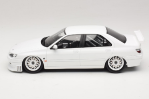 Peugeot 406 by Khyzyl Saleem White Otto 1:18 OT1284 Resin — photo 3 of 6