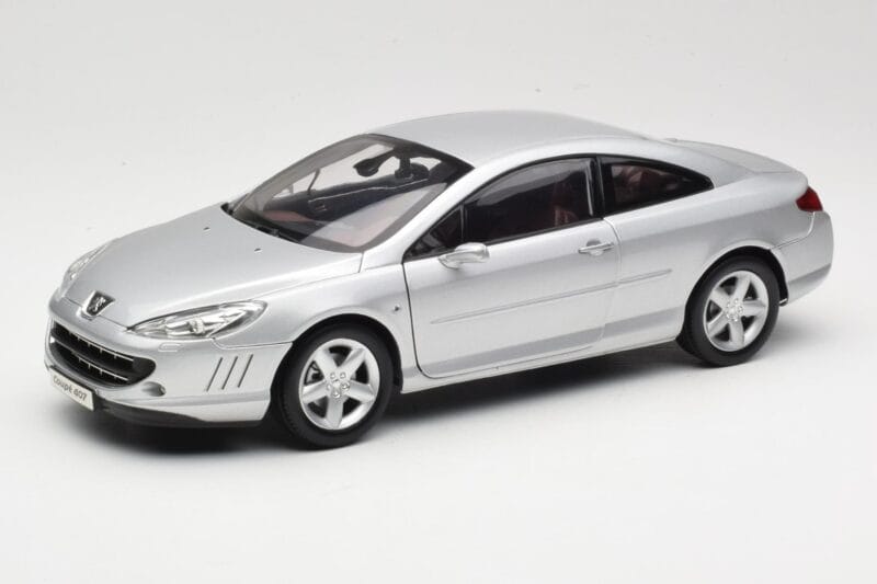Peugeot 407 Coupe Silver Norev 1:18 184747 Diecast