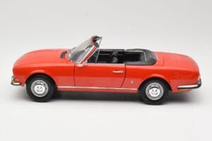 Peugeot 504 Cabriolet Red Norev 1:18 184754 Diecast — photo 4 of 8