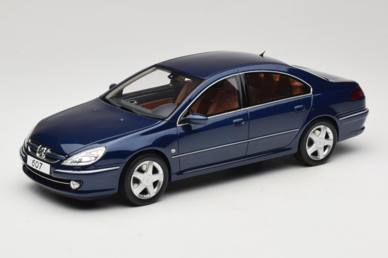 Peugeot 607 Phase II 3.0 V6 Blue Otto 1:18 OT485 Resin
