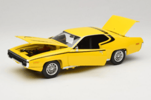 Plymouth Satellite Daisy Dukes of Hazzard Auto World 1:18 AWSS105/06 Diecast — photo 2 of 8