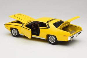 Plymouth Satellite Daisy Dukes of Hazzard Auto World 1:18 AWSS105/06 Diecast — photo 5 of 8