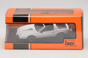 Pontiac Firebird White IXO 1:43 CLC582N Diecast — photo 4 of 4