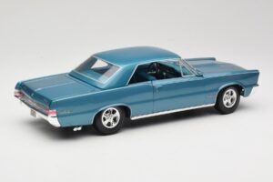 Pontiac GTO Hurst Edition Blue Maisto 1:18 531885 Diecast — photo 3 of 8