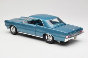 Pontiac GTO Hurst Edition Blue Maisto 1:18 531885 Diecast — photo 7 of 8
