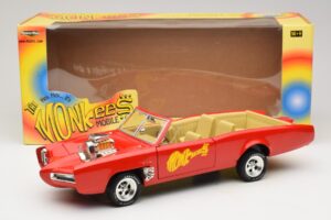 Pontiac GTO Monkeemobile Red ERTL 1:18 33150 Diecast — photo 8 of 8