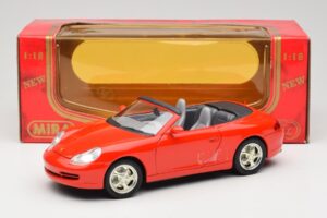 Porsche 911 996 Cabriolet Red Mira 1:18 6930 Diecast — photo 8 of 8