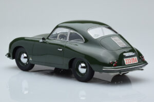 Porsche 356 Green Norev 1:18 187453 Diecast — photo 5 of 6