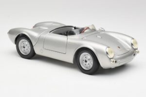 Porsche 550 A Spyder Silver Maisto 1:18 50314 Diecast — photo 6 of 8