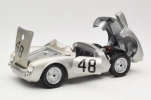Porsche 550A Spyder #48 Sports Prototype 1955 Maisto 1:18 50341 Diecast — photo 2 of 8