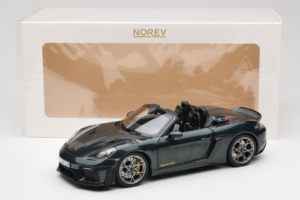 Porsche 718 Spyder RS Weissach Pack Forest Green Norev 1:18 187272 Diecast — photo 8 of 8