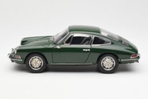 Porsche 901 Green CMC 1:18 M-067B Diecast — photo 3 of 6