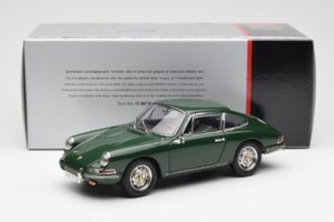 Porsche 901 Green CMC 1:18 M-067B Diecast — photo 6 of 6