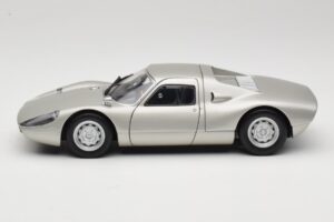 Porsche 904 GTS Silver Minichamps 1:18 180067722 Diecast — photo 4 of 8