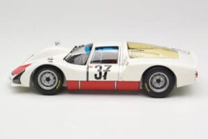 Porsche 906 K #37 V. Elford / B. Pon Porsche System 24 Hours of Le Mans 1967 Minichamps 1:18 100676137 Diecast — photo 4 of 8