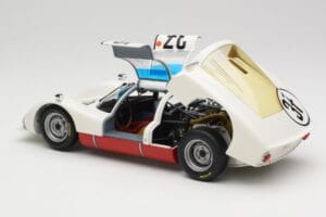 Porsche 906 K #37 V. Elford / B. Pon Porsche System 24 Hours of Le Mans 1967 Minichamps 1:18 100676137 Diecast — photo 5 of 8