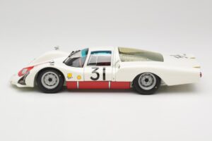 Porsche 906 LH #31 H. Herrmann / H. Linge Porsche System Engineering 24 Hours of Le Mans 1966 Minichamps 1:18 100666131 Dieca — photo 4 of 8
