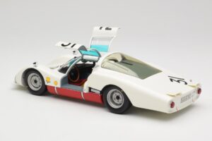Porsche 906 LH #31 H. Herrmann / H. Linge Porsche System Engineering 24 Hours of Le Mans 1966 Minichamps 1:18 100666131 Dieca — photo 5 of 8