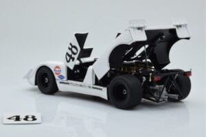 Porsche 908/02 #48 S. McQueen / P. Revson 12 Hours of Sebring 2nd Place Post Race Version 1970 AUTOart 1:18 87072 Diecast — photo 5 of 8