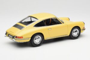 Porsche 911 901 Champagne Yellow Kyosho 1:18 08969Y Diecast — photo 3 of 8