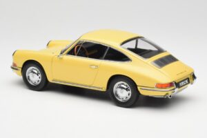 Porsche 911 901 Champagne Yellow Kyosho 1:18 08969Y Diecast — photo 7 of 8
