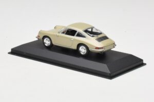 Porsche 911 901 Light Bronze Minichamps 1:43 PORSCHE002 Diecast — photo 3 of 4