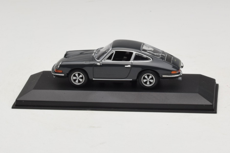 Porsche 911 901 Grey Minichamps 1:43 943067124 Diecast