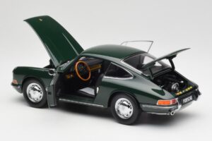 Porsche 911 901 Irish Green Kyosho 1:18 08969G Diecast — photo 5 of 8