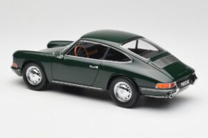 Porsche 911 901 Irish Green Kyosho 1:18 08969G Diecast — photo 7 of 8