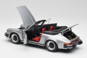 Porsche 911 930 Carrera 3.2 Cabriolet Grey Metallic Minichamps 1:18 100063034 Diecast — photo 5 of 8