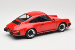 Porsche 911 930 Carrera 3.2 Guards Red Minichamps 1:18 100063021 Diecast — photo 3 of 8