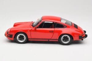 Porsche 911 930 Carrera 3.2 Guards Red Minichamps 1:18 100063021 Diecast — photo 4 of 8
