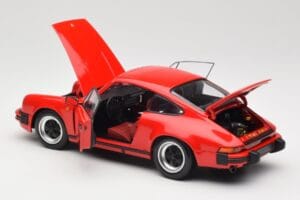 Porsche 911 930 Carrera 3.2 Guards Red Minichamps 1:18 100063021 Diecast — photo 5 of 8