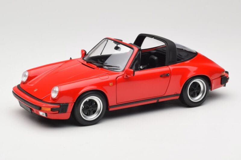 Porsche 911 930 Carrera Targa 3.2 Guards Red Minichamps 1:18 100063061 Diecast