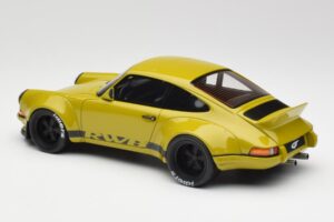 Porsche 911 930 RWB Classic Khaki GT Spirit 1:18 GT120 Resin — photo 5 of 6