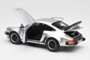 Porsche 911 930 Turbo 3.3 Silver Norev 1:18 187574 Diecast — photo 5 of 8