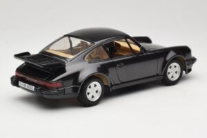 Porsche 911 930 Turbo Green Tonka 1:18 1677 Diecast — photo 3 of 8