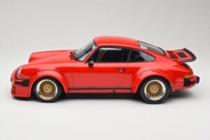 Porsche 911 934 RSR Red 1976 Minichamps 1:12 125766400 Diecast — photo 3 of 6