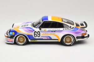 Porsche 911 934 Schiller Racing Team #69 R. Haldi / H. Vetsch 24 Hours of Le Mans 1976 Minichamps 1:18 155766469 Diecast — photo 3 of 6