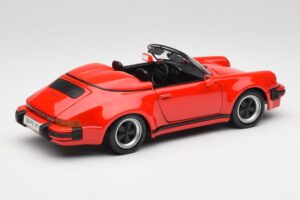 Porsche 911 964 Speedster Red Maisto 1:18 37800-M2 Diecast — photo 3 of 8