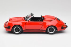 Porsche 911 964 Speedster Red Maisto 1:18 37800-M2 Diecast — photo 4 of 8