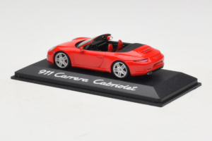 Porsche 911 991 Carrera Cabriolet Red Minichamps 1:43 WAP0200120C Diecast — photo 3 of 4