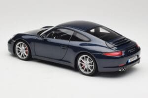 Porsche 911 991 Carrera S Blue Metallic Minichamps 1:18 WAP0210200C Diecast — photo 7 of 8