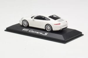 Porsche 911 991 Carrera S White IAA Frankfurt 2011 Minichamps 1:43 WAX20100090 Diecast — photo 4 of 5