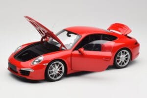 Porsche 911 991 Carrera S Guards Red Minichamps 1:18 100061020 Diecast — photo 2 of 8