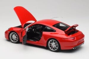 Porsche 911 991 Carrera S Guards Red Minichamps 1:18 100061020 Diecast — photo 5 of 8