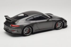 Porsche 911 991 GT3 Grey Metallic Minichamps 1:18 110062720 Diecast — photo 3 of 8
