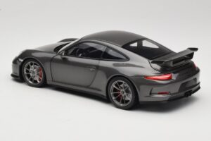 Porsche 911 991 GT3 Grey Metallic Minichamps 1:18 110062720 Diecast — photo 7 of 8